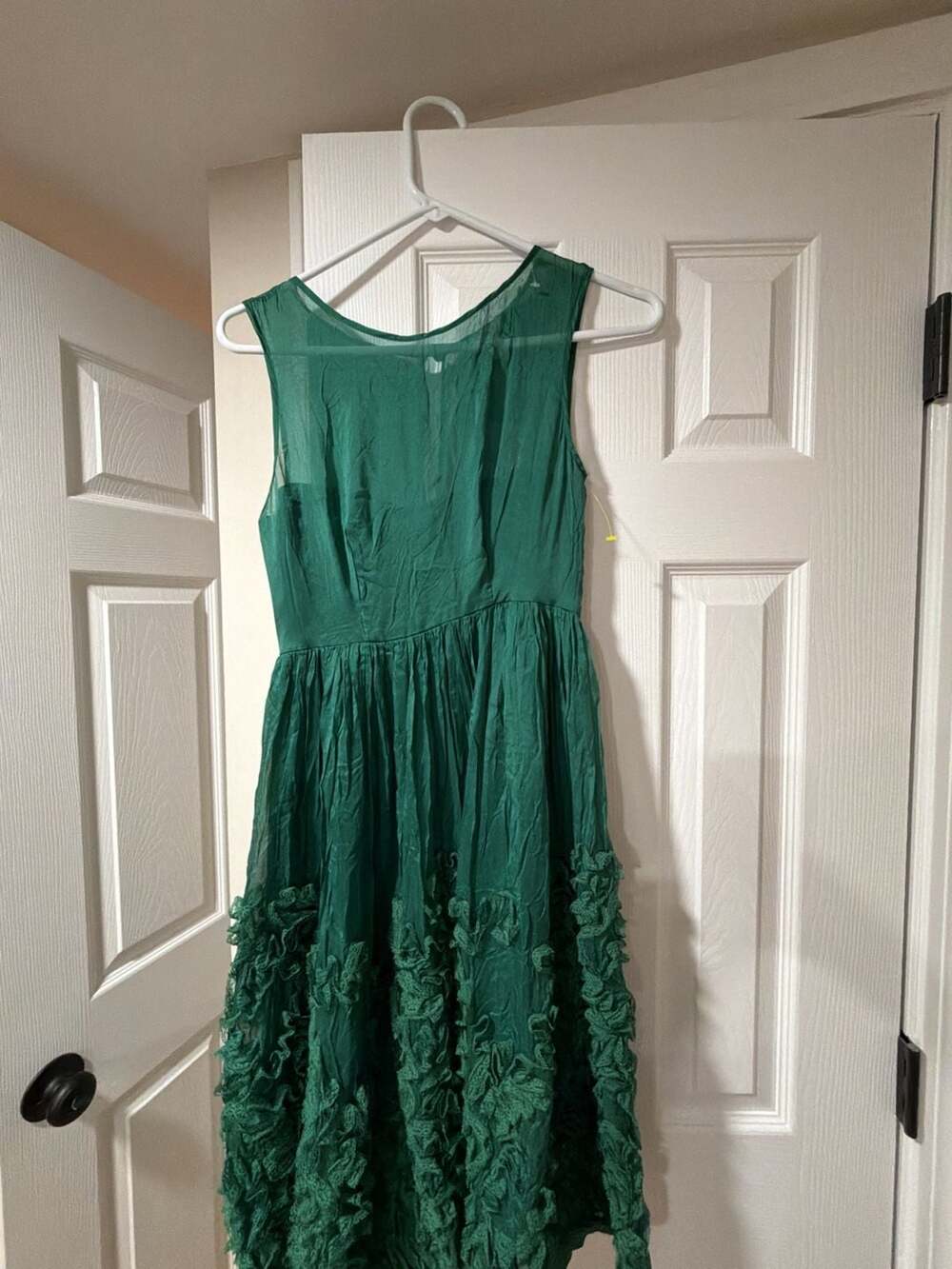Anthropologie Tiny Caridad Dress Size 0 Emerald Green Silk Ruffled Sleeveless